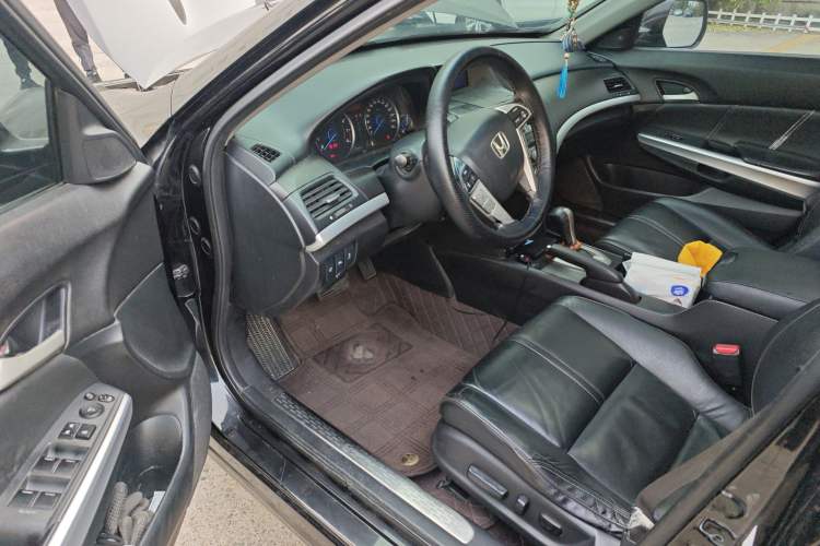 Used Honda Crosstour 2012 2.4L Luxury Edition
