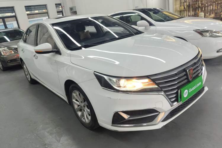 Used Roewe i6 New Energy 2017 45T Hybrid Connect & Smart Enjoyment Edition
