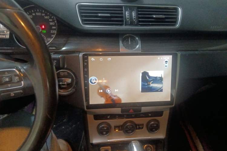 Used Volkswagen Magotan 2012 Facelift 2.0 TSI Prestige Model
