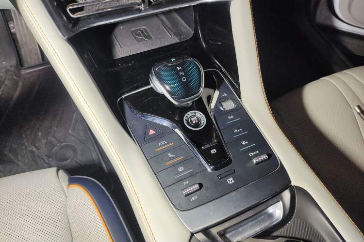 Used BYD Song PLUS New Energy 2021 DM-i 51KM Prestige Model
