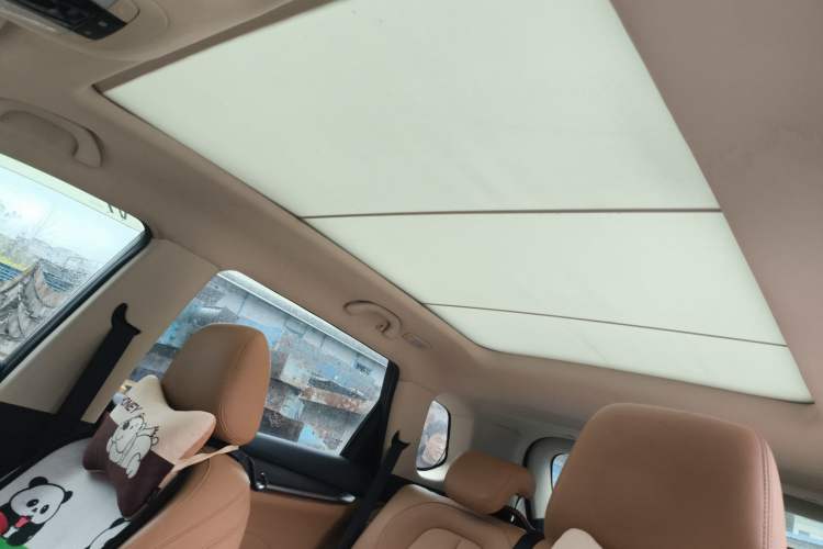 Used Brilliance V7 2018 280T Manual Luxury 5-Seater
