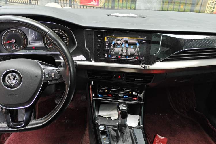 Used Volkswagen Passat 2020 330TSI Elite Edition China VI
