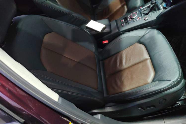 Used Audi A3 2016 Sportback 40 TFSI Style Edition Right Front Seat