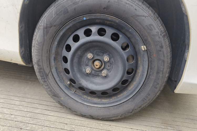 Used Toyota Vios FS 2021 1.5L CVT Fengchi Edition Right Front Wheel Hub