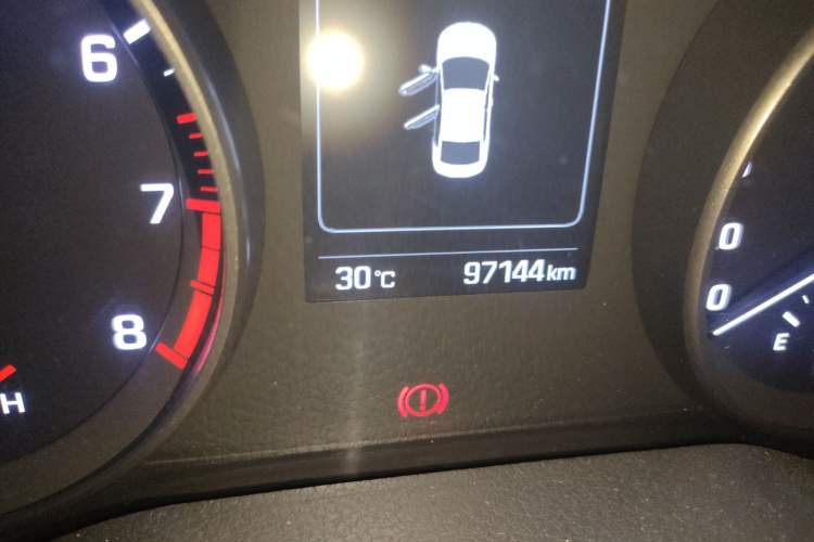 Used Hyundai Elantra (6th Generation / Lingdong) 2016 1.6L Automatic ZhiXuan – Elite Version
