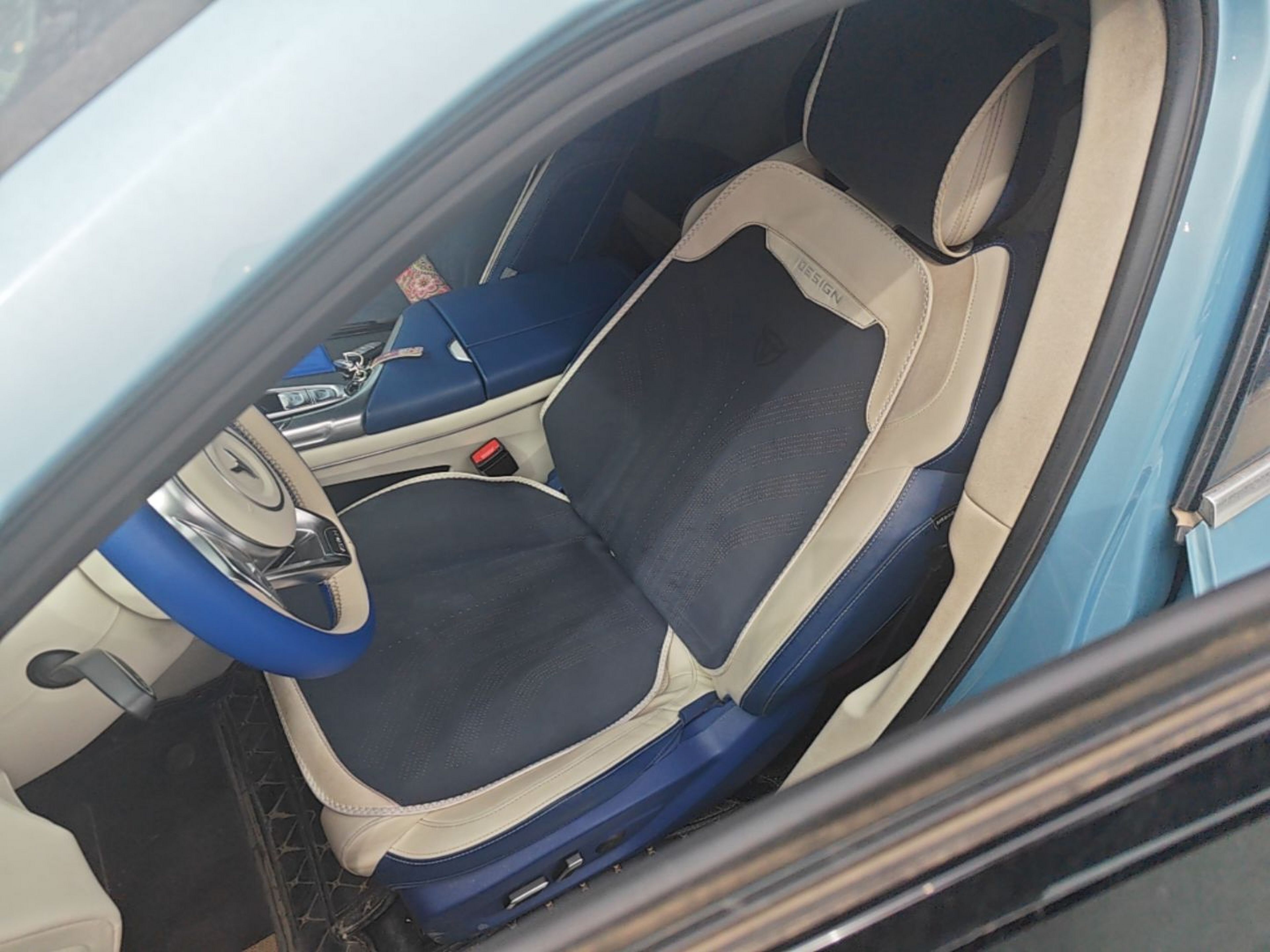 Avant de la voiture