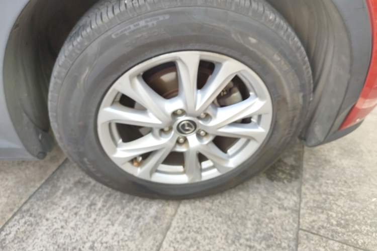 Used Mazda CX-4 2018 2.0L Automatic Two-Wheel Drive Blue Sky Dynamic Version China V Standard