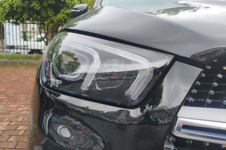 Used Mercedes-Benz GLE 2022 Facelifted GLE 350 4MATIC Fashion Edition Right Front Headlight