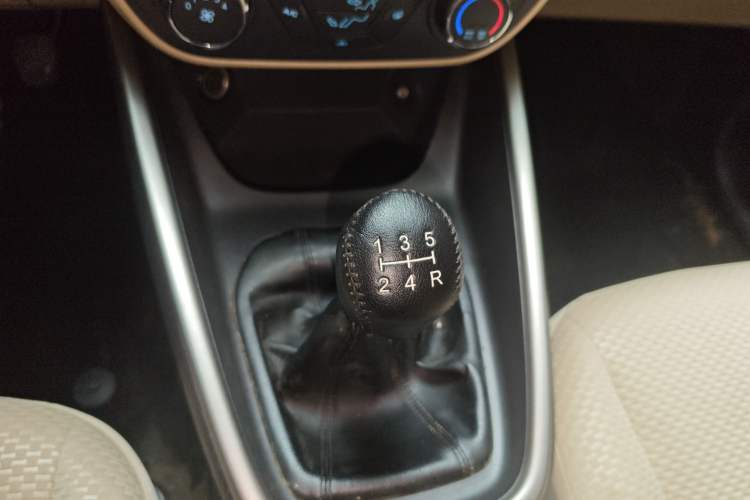 Used Ford Escort 2015 1.5L Manual Comfort Model