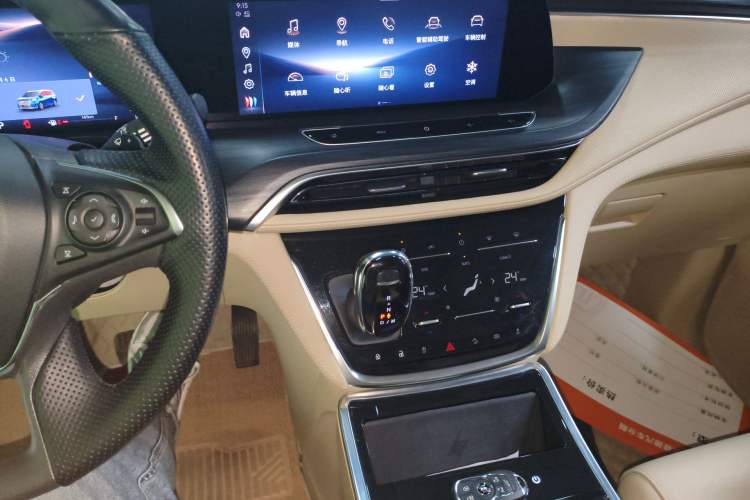 Used Buick GL8 2023 ES Lu Zun Luxury Edition and Yue Version Audio And AC Panel