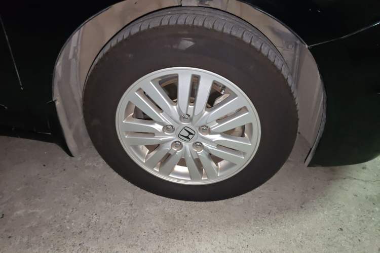 Used Honda Accord 2013 2.0L LX Right Front Wheel Hub