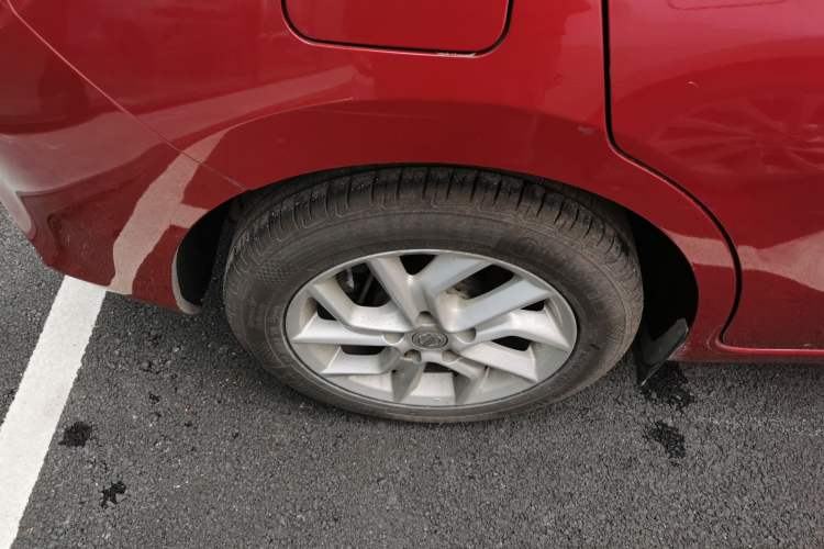 Used Nissan Tiida 2021 1.6L CVT Smart Drive Edition Right Rear Wheel Hub