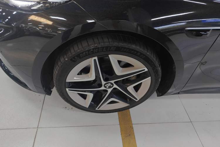 Used Rising F7 2023 Advanced Edition