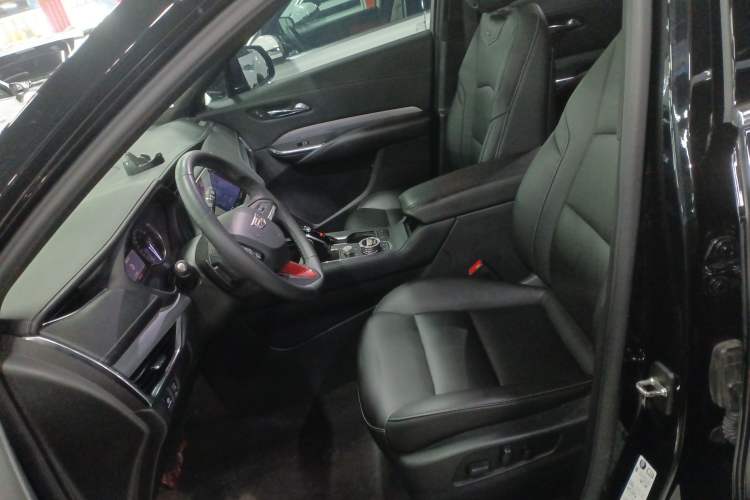 Used Cadillac XT4 2020 28T Two-Wheel-Drive Leading Version