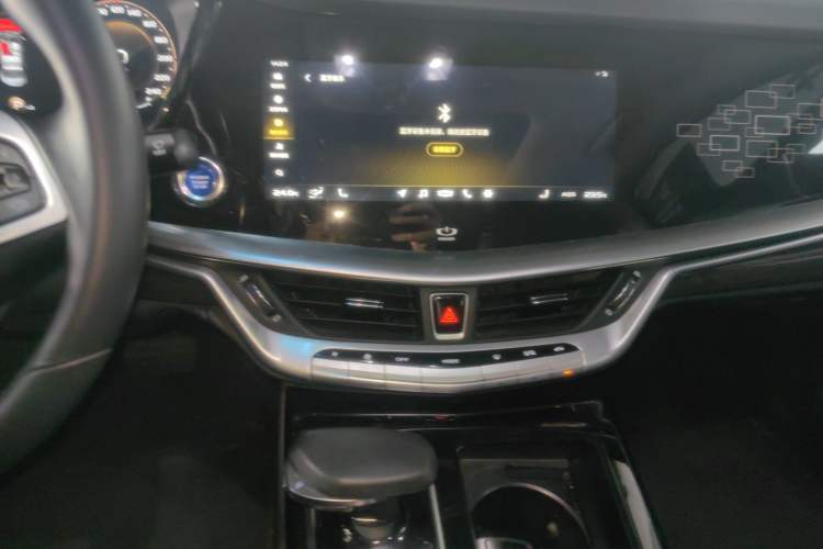 Used Geely Auto Emgrand GT New Energy 2018 1.5T PHEV Yao Ling Edition Audio And AC Panel