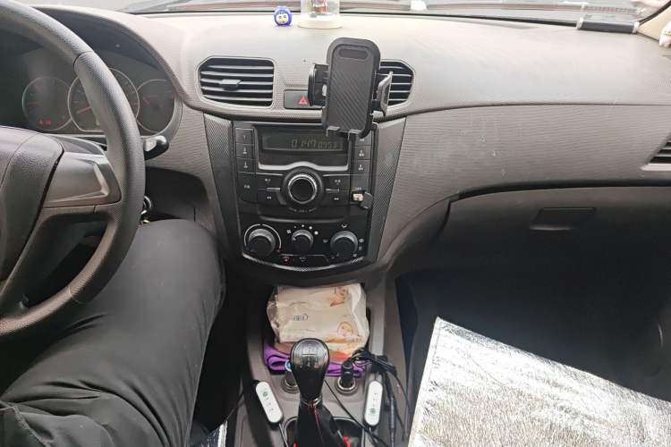 Used Wuling Hongguang 2015 1.5L S Basic Version China V Standard