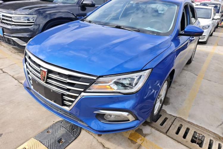 Used Roewe i5 2020 1.5L Manual 4G Connect Luxury Edition