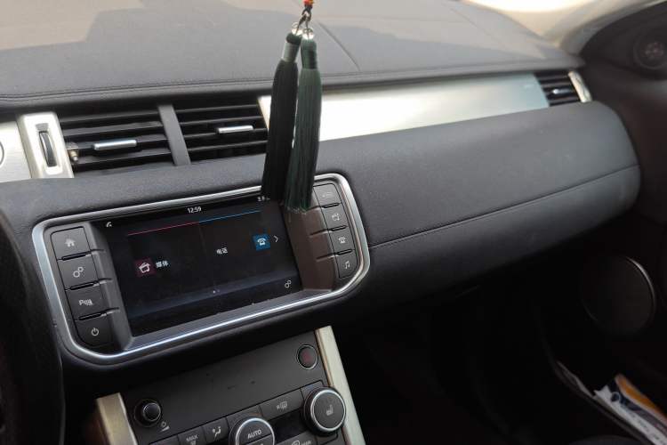 Used Land Rover Range Rover Evoque 2017 2.0T PURE Style Edition