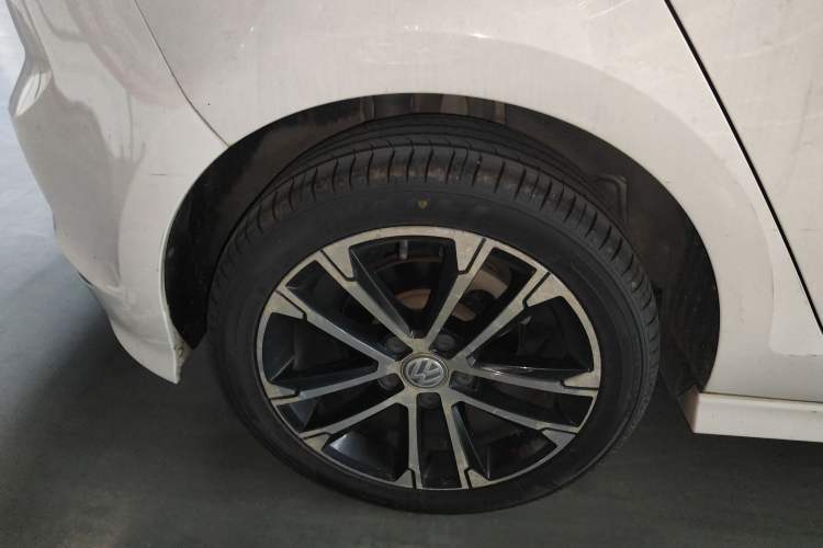 Used Volkswagen Golf 2016 1.4TSI Automatic R-Line