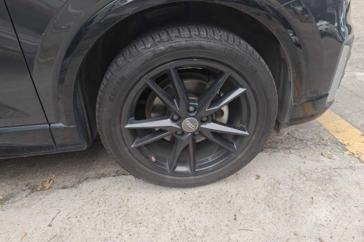 Used Audi Q2L 2018 35 TFSI Launch Exclusive Edition China VI Right Front Wheel Hub