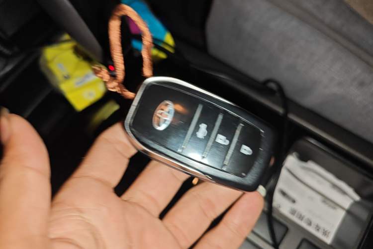 Used Toyota Prado  Vehicle Key