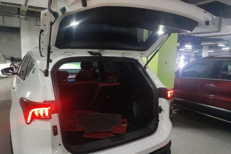 Used JETOUR X70 PLUS 2023 1.5T DCT Brave PLUS 7-Seater