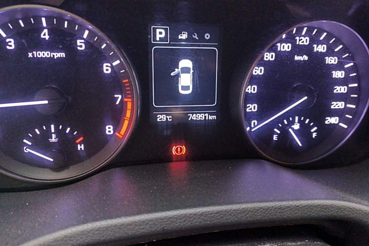 Used Hyundai Elantra (6th Generation / Lingdong) 2016 1.6L Automatic ZhiXuan – Elite Version