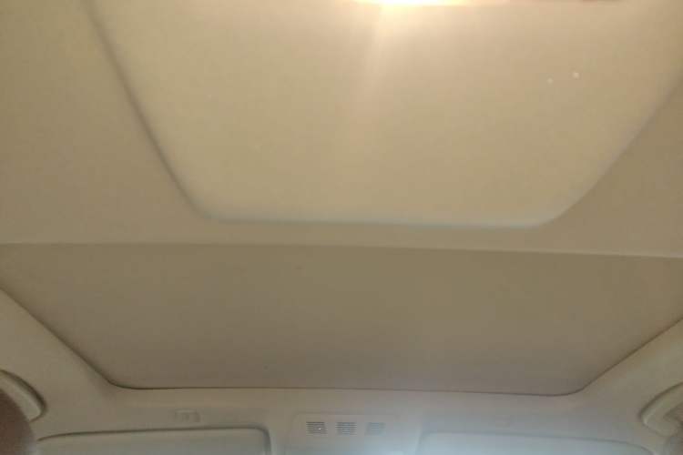 Used BMW 5 Series 2017 525Li Leading Model
