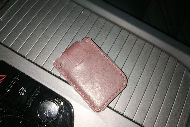 Used Lynk & Co 09 2021 2.0T Halo Seven-Seater