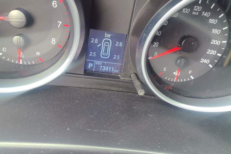 Used Haval H6 2017 Blue Label Sport Edition 1.5T Automatic Two-Wheel Drive Luxury Model Odometer Close Up