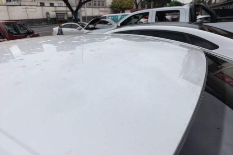 Used Roewe i5 2026 Model 1.5L Manual Comfort Version Roof