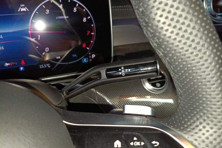 Used Mercedes-Benz C-Class 2025 C 260 L Sport Edition Gear Lever