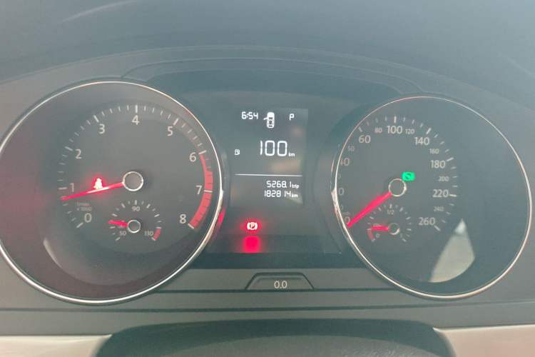 Used Volkswagen Lamando 2017 230TSI DSG Fashion Edition Instrument Cluster