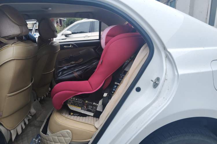 Used BYD e5 2017 300 Prestige Edition Left Rear Seat