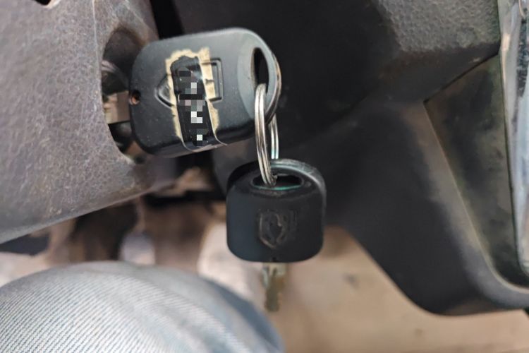 Used Jinbei Hiace X30 2018 1.3L Comfort Model DLCG12 Vehicle Key