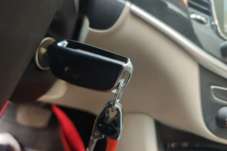 Used Buick Verano 2017 Sedan 15S Automatic Leading Model Vehicle Key