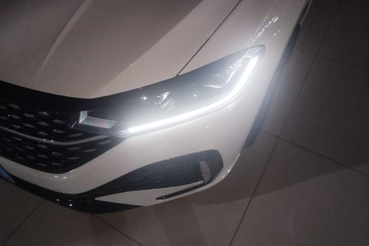 Used Volkswagen Lavida 2024 300TSI DSG Starry Sky Deluxe Edition
