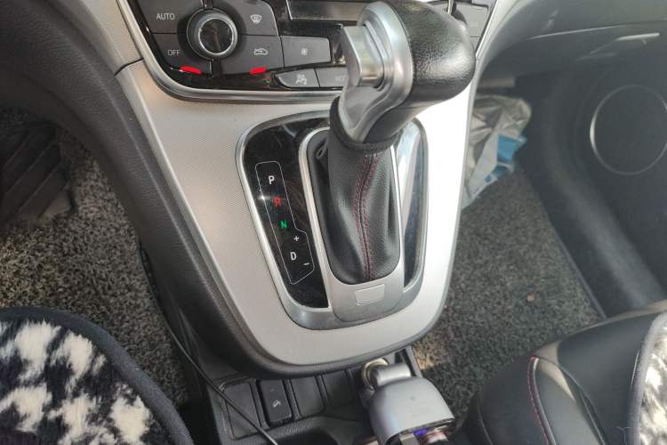 Used Haval M6 2017 1.5T Automatic Two-Wheel Drive Urban Model
