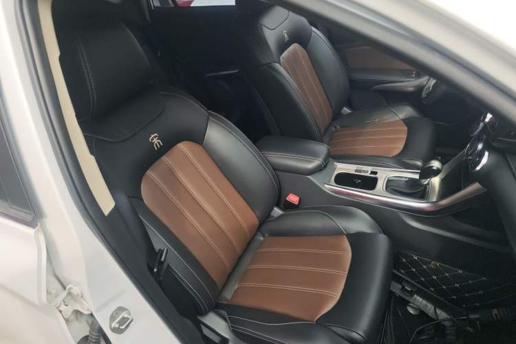 Used BYD Song 2016 GaiShi Edition 1.5TID Automatic Elite Model