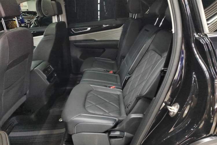 Used Volkswagen Teramont 2024 380TSI All-Wheel Drive Longyao Edition Left Rear Seat