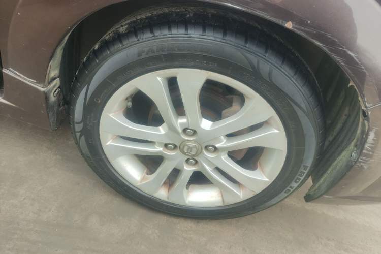 Used Suzuki Liana A6 2014 Sedan 1.4L Manual Dream Edition
