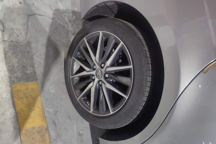 Used Toyota Camry 2021 Dual-Motor 2.5HG Luxury Edition Right Rear Wheel Hub