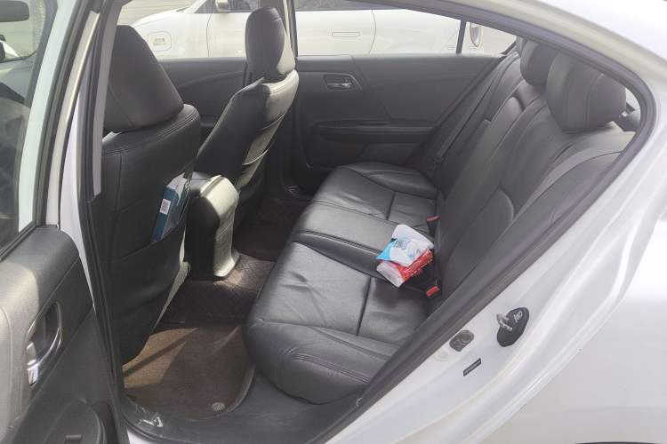 Used Honda Accord 2015 2.0L LX Comfort Edition