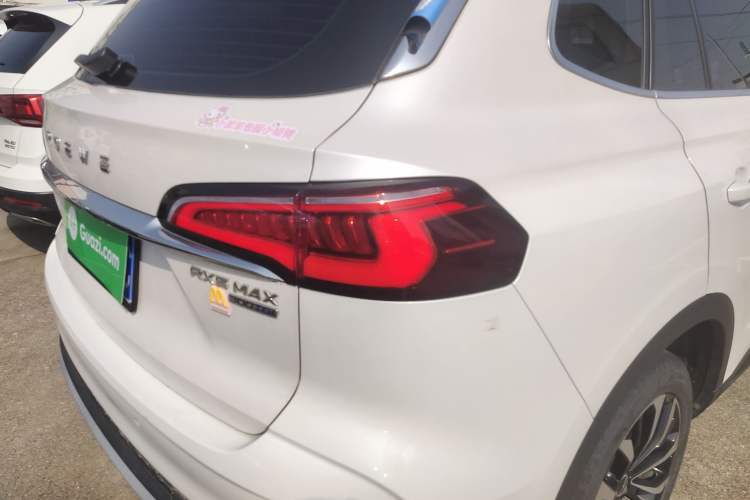 Used Roewe RX5 MAX 2021 Supreme Series 300TGI Automatic Luxury Cabin Edition Exterior 3