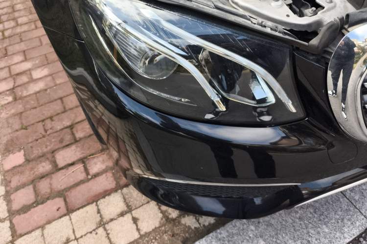 Used Mercedes-Benz E-Class 2016 E 300 L Stylish Model