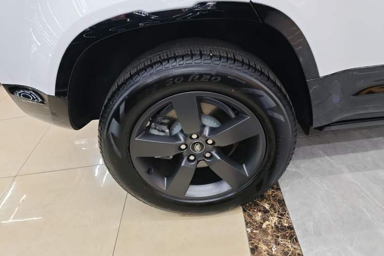 Used Land Rover Defender 2025 110 3.0T P400 – Dynamic HSE