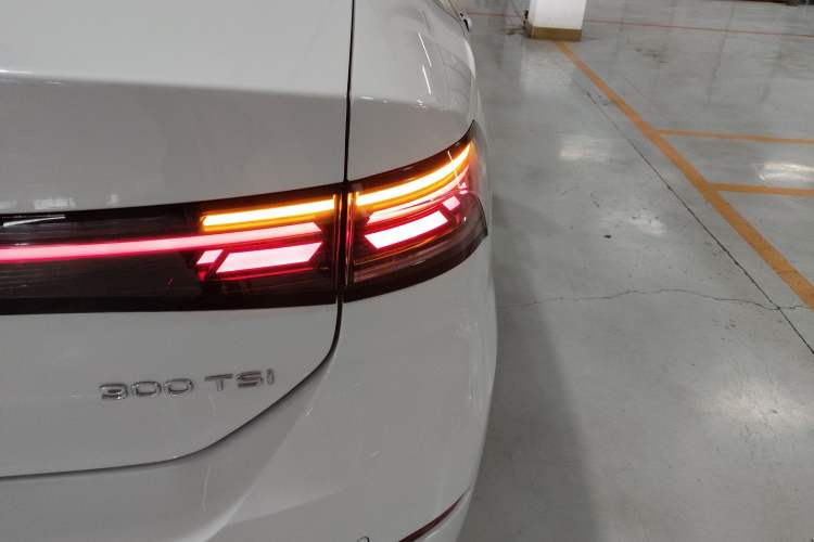 Used Volkswagen Sagitar 2026 Model L 300TSI DSG Elite Version
