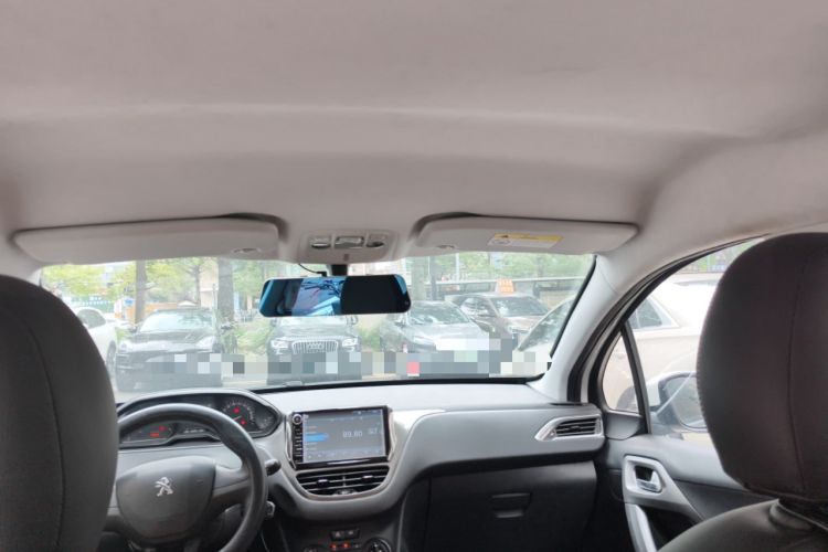 Used Peugeot 2008 2014 1.6L Automatic Trend Edition Headliner