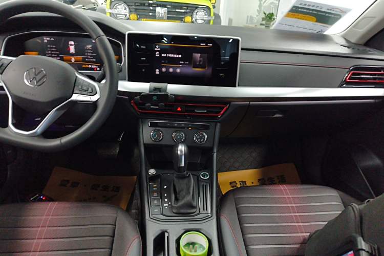 Used Volkswagen Lavida 2024 300TSI DSG Starry Sky Deluxe Edition Audio And AC Panel