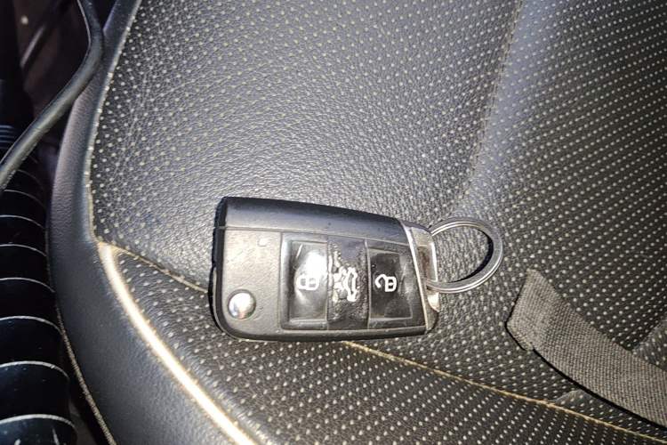 Used Volkswagen Tiguan L 2017 330TSI Automatic Two-Wheel Drive Flagship Edition
